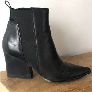 Kendall & Kylie Blank Pointed Toe Ankle Boot
